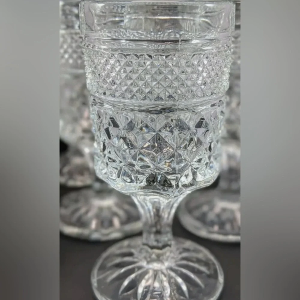 Anchor Hocking‎ WEXFORD Water Wine Goblets Glass Clear Holiday Vintage Set of 5 - Picture 8 of 8